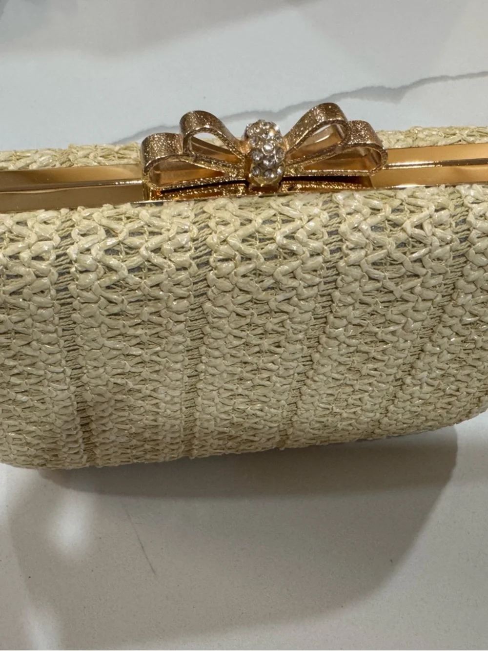 Woven Straw Bow Clasp Clutch - Cream - Picture 8 of 8